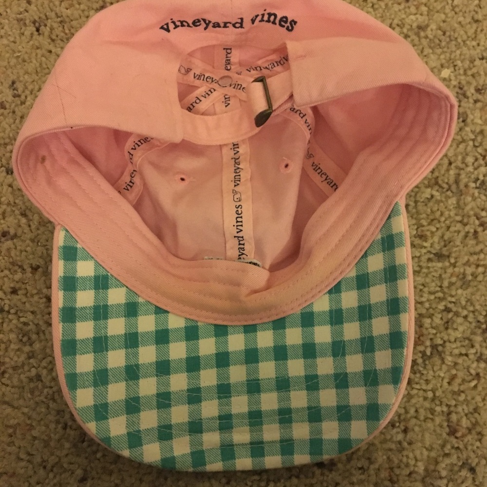 Vineyard vines hat